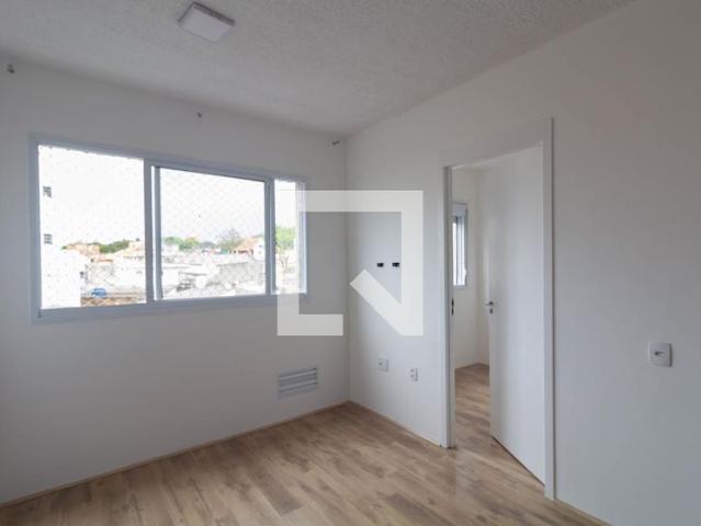 Apto, Conjunto Residencial Jose Bonifacio, 2 Quartos, 38 m2 São Paulo