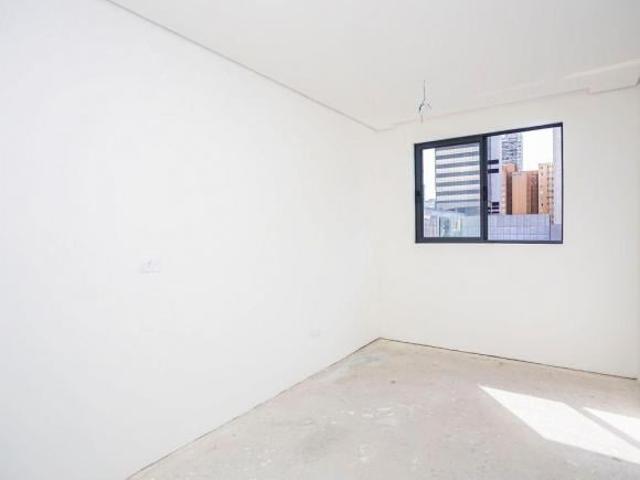 Apto de 1 quarto com vista livre, face norte!