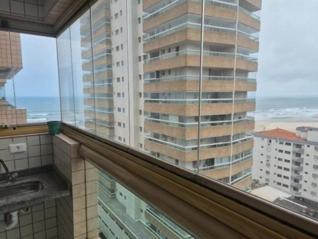 Apto de 2 Dorms, sendo 2 suítes, 2 vagas, porteira fechada, sacada, 100 m² de área útil, VISTA MAR