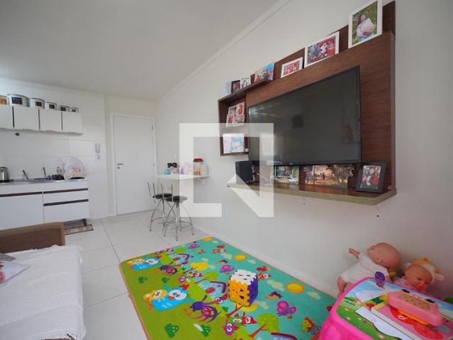 Apto, Forquilinhas, 2 Quartos, 57 m2 São José