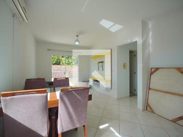 Apto, Forquilinhas, 2 Quartos, 67 m2 São José