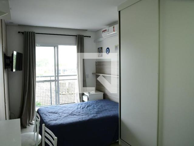 Apto, Granja Viana, 1 Quarto, 24 m2 Cotia