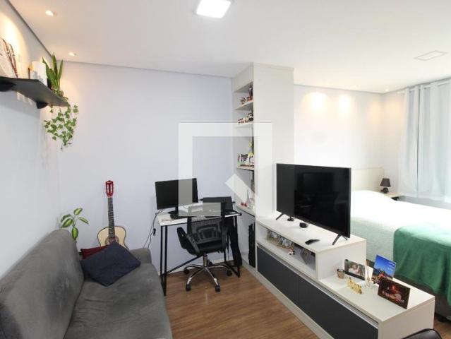 Apto, Itaquera, 1 Quarto, 24 m2 São Paulo