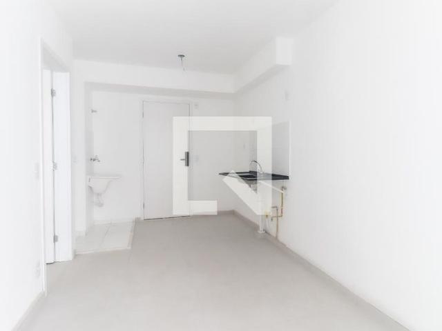 Apto, Itaquera, 1 Quarto, 26 m2 São Paulo