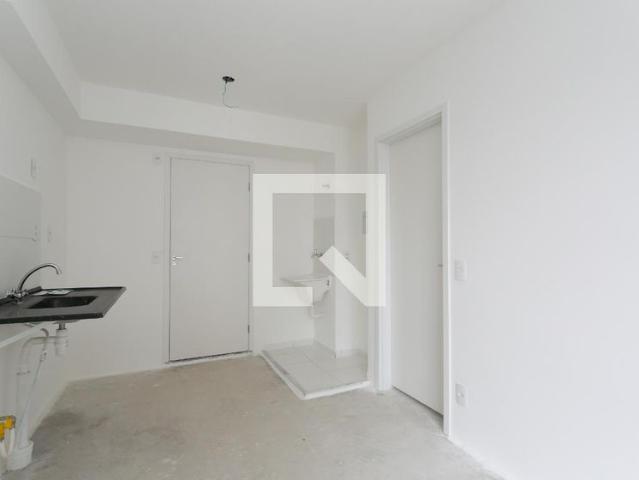 Apto, Itaquera, 1 Quarto, 27 m2 São Paulo