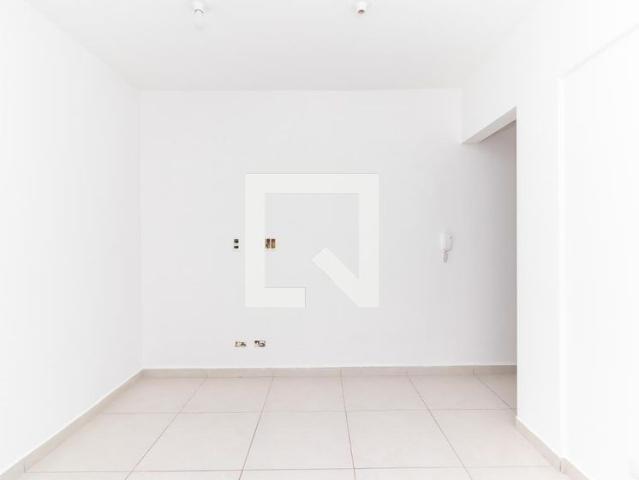 Apto, Itaquera, 1 Quarto, 33 m2 São Paulo