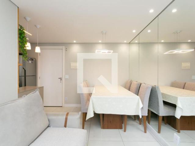 Apto, Itaquera, 2 Quartos, 40 m2 São Paulo
