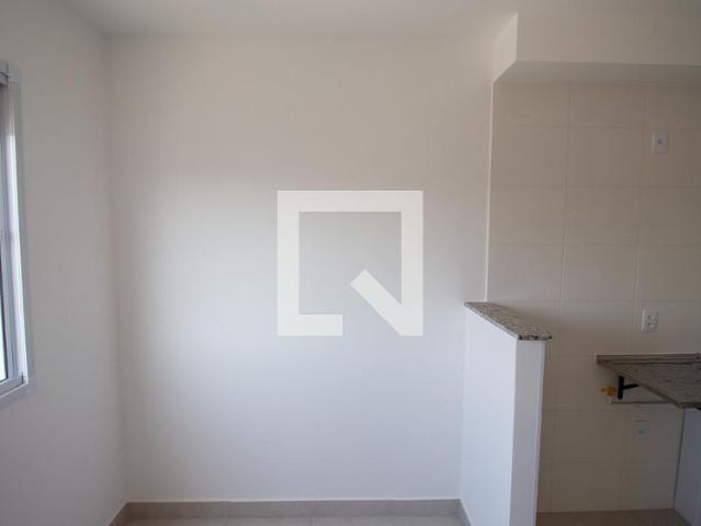 Apto, Itaquera, 2 Quartos, 33 m2 São Paulo