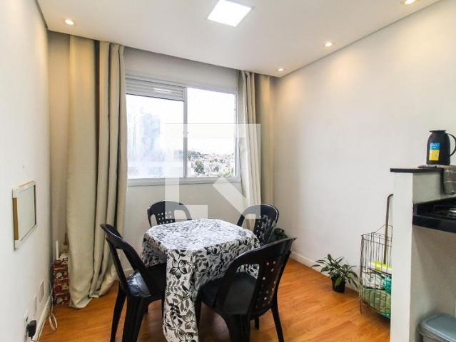 Apto, Itaquera, 2 Quartos, 33 m2 São Paulo