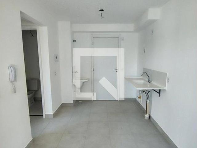 Apto, Itaquera, 2 Quartos, 32 m2 São Paulo