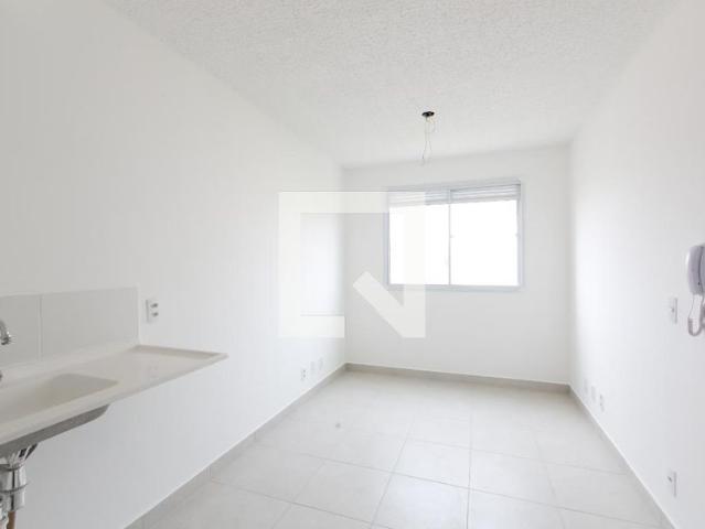 Apto, Itaquera, 2 Quartos, 33 m2 São Paulo