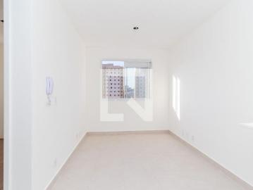 Apto, Itaquera, 2 Quartos, 32 m2 São Paulo