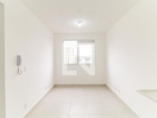 Apto, Itaquera, 2 Quartos, 32 m2 São Paulo