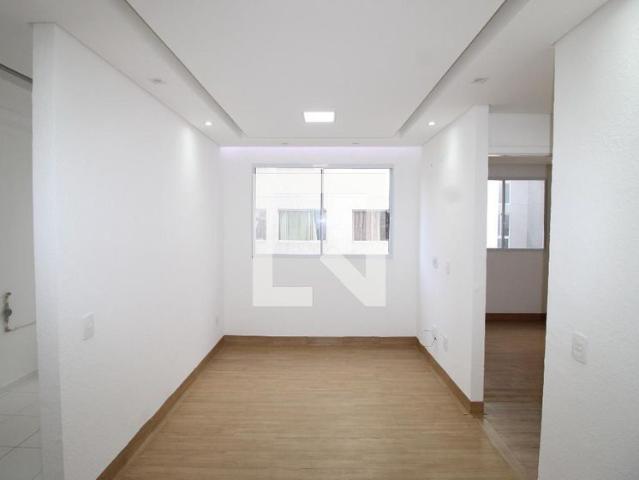 Apto, Itaquera, 2 Quartos, 35 m2 São Paulo