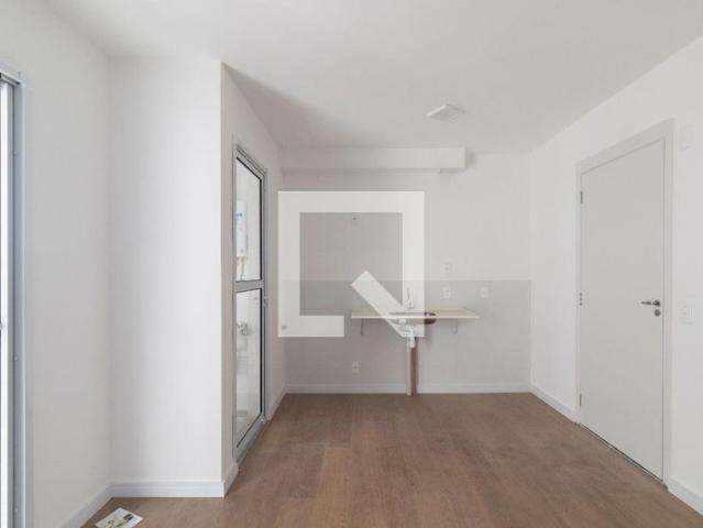 Apto, Itaquera, 2 Quartos, 38 m2 São Paulo