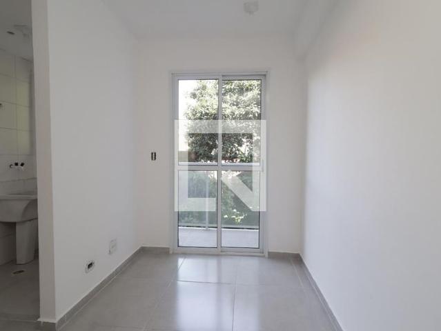 Apto, Itaquera, 2 Quartos, 39 m2 São Paulo