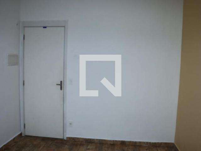 Apto, Jardim Central, 2 Quartos, 42 m2 Cotia