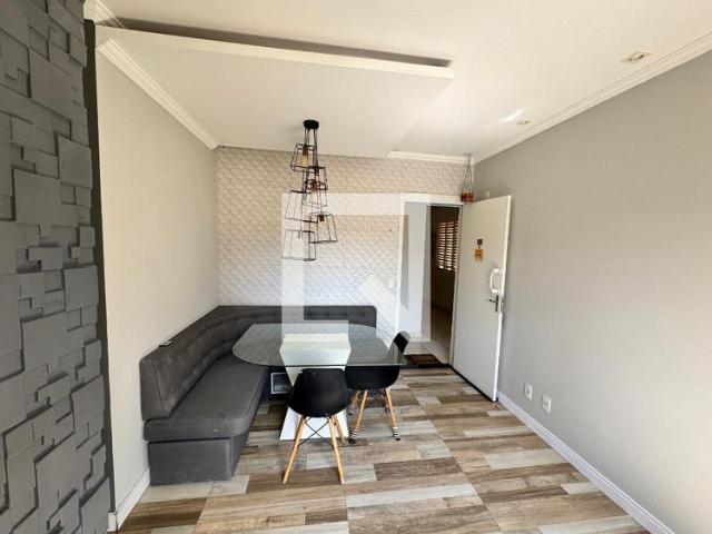 Apto, Jardim Central, 2 Quartos, 45 m2 Cotia