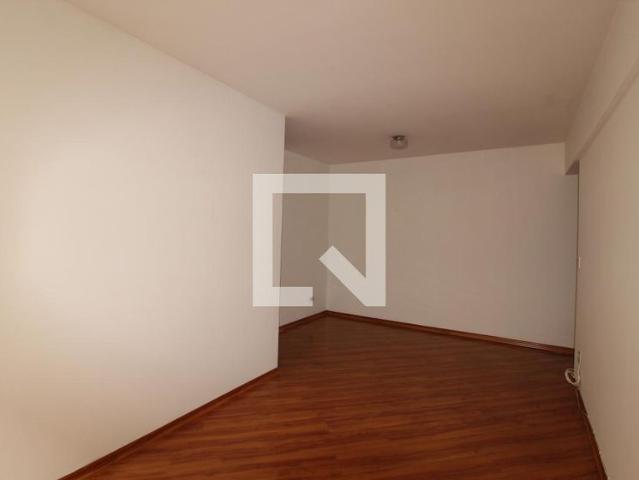 Apto, Jardim Éster Yolanda, 2 Quartos, 60 m2 São Paulo