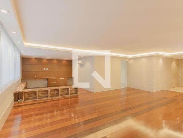Apto, Jardim Europa, 3 Quartos, 210 m2 São Paulo