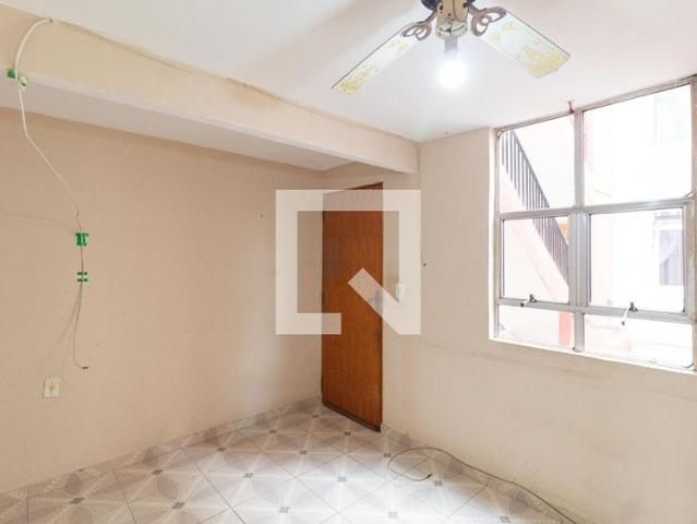 Apto, Jardim Santo Estevão, 2 Quartos, 50 m2 Carapicuíba