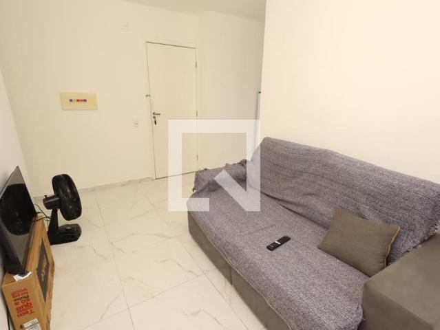 Apto, Jd. das Margaridas, 2 Quartos, 45 m2 Salvador