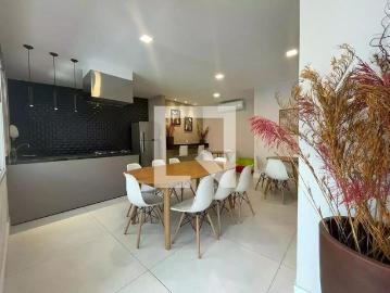 Rua Pereira da Silva, Largo Maria Portugal