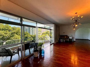 Rua General Mariante, Largo Maria Portugal