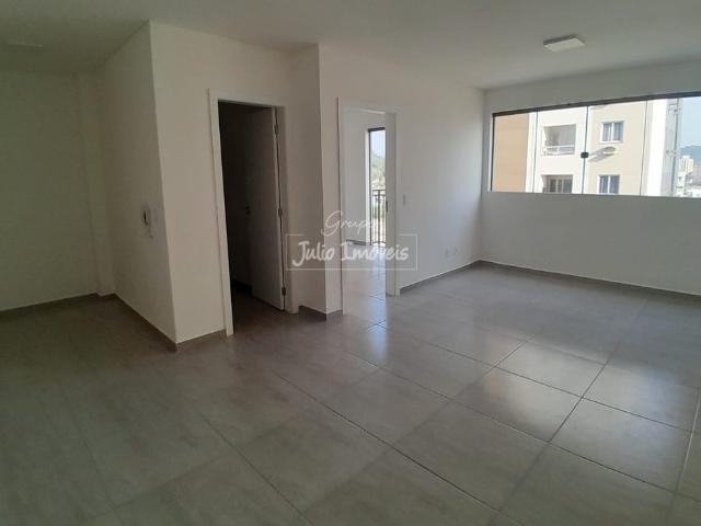 Apto para alugar na Santa Rita