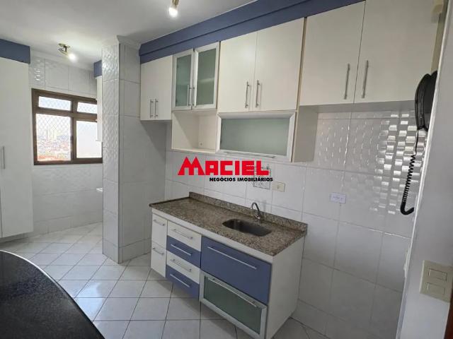 Apto para locacao prox ao SESI com 3d 2 vagas gar. cozinha estilo americano com armarios, area de servico com armarioss