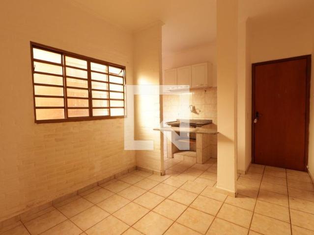 Apto, Parque Industria, 1 Quarto, 33 m2 Ribeirão Preto