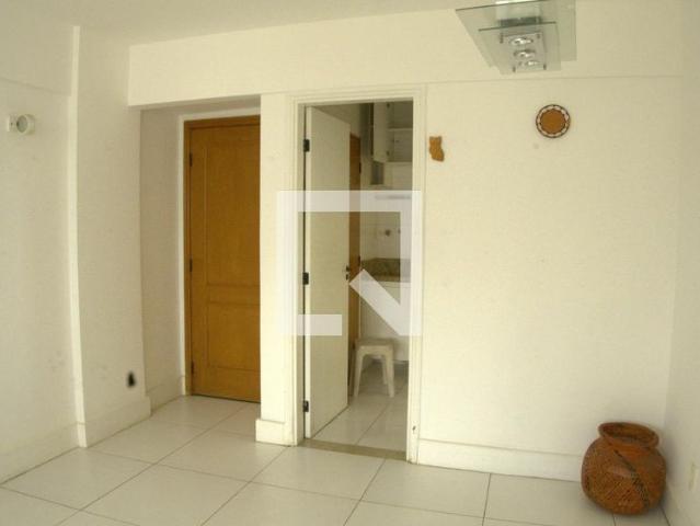 Apto, Rio Vermelho, 2 Quartos, 150 m2 Salvador