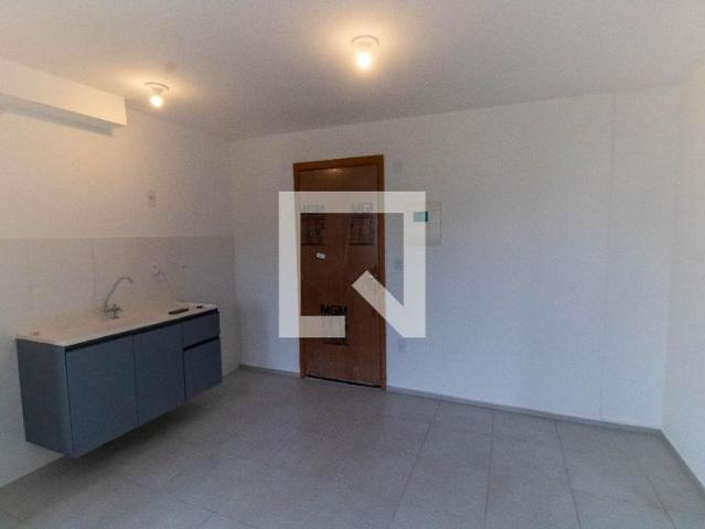 Apto, Rio do Ouro, 2 Quartos, 47 m2 São Gonçalo