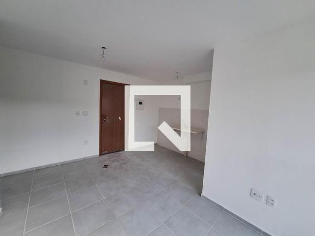 Apto, Rio do Ouro, 2 Quartos, 58 m2 São Gonçalo