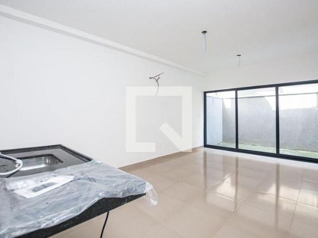 Apto, São Francisco, 1 Quarto, 28 m2 Niterói