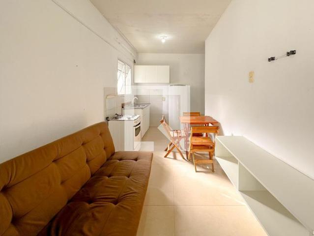 Apto, São João do Rio Vermelho, 1 Quarto, 30 m2 Florianópolis