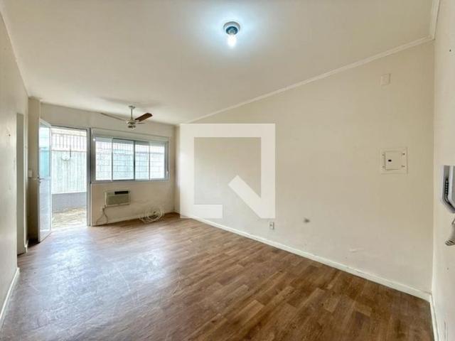 Apto, São Sebastião, 1 Quarto, 27 m2 Porto Alegre