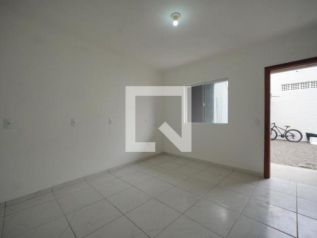 Apto, São Sebastião, 1 Quarto, 30 m2 Palhoça