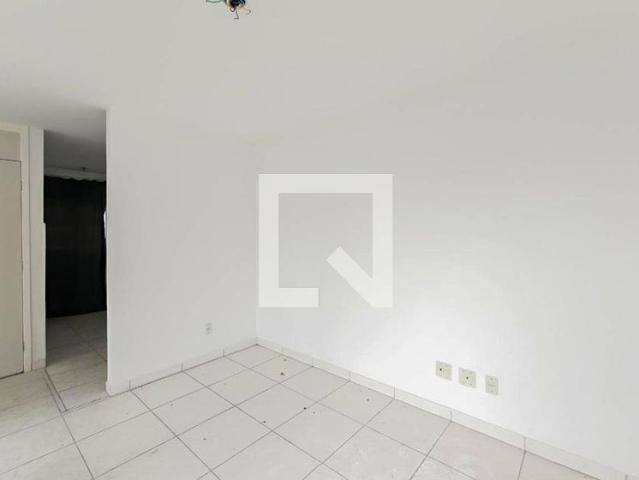 Apto, Santa Cruz, 2 Quartos, 44 m2 Rio de Janeiro