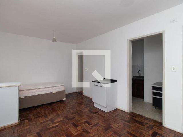 Apto, Santo Antônio, 2 Quartos, 28 m2 Porto Alegre