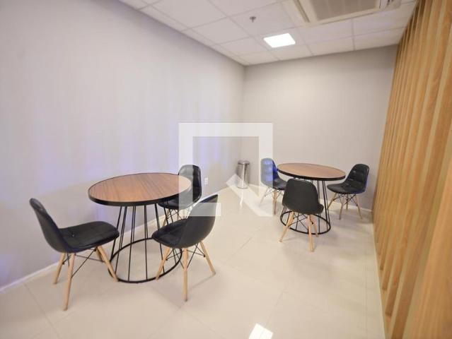 Apto, Setor Castelo Branco, 1 Quarto, 30 m2 Goiânia