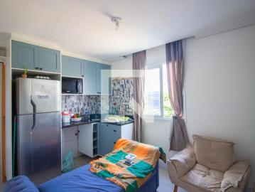 Apto, Vila Carmosina, 2 Quartos, 40 m2 São Paulo