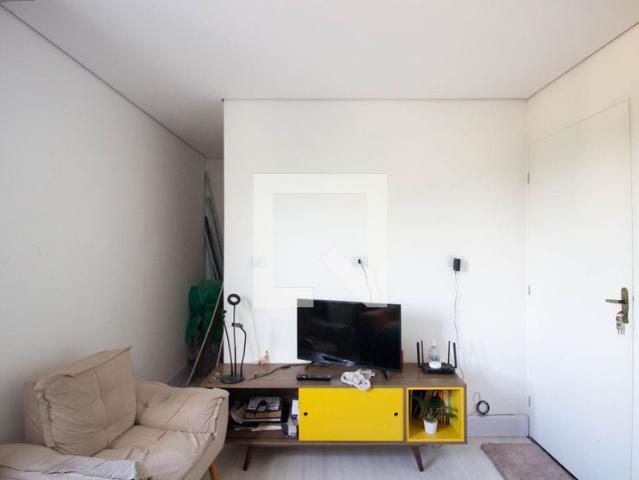 Apto, Vila Carmosina, 2 Quartos, 40 m2 São Paulo