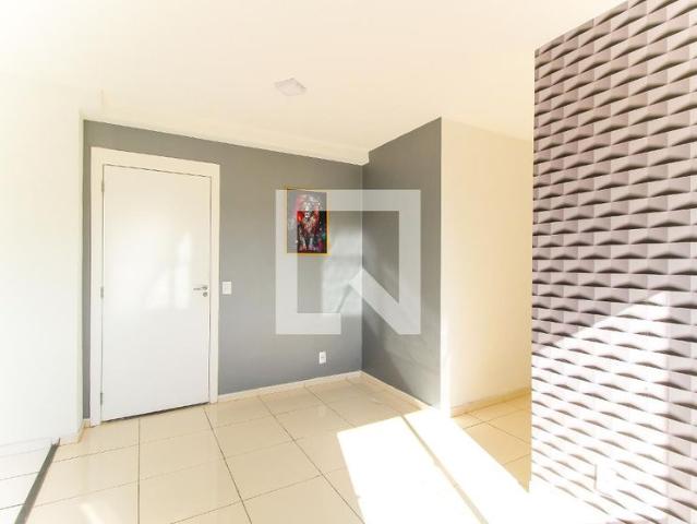 Apto, Vila Carmosina, 2 Quartos, 45 m2 São Paulo