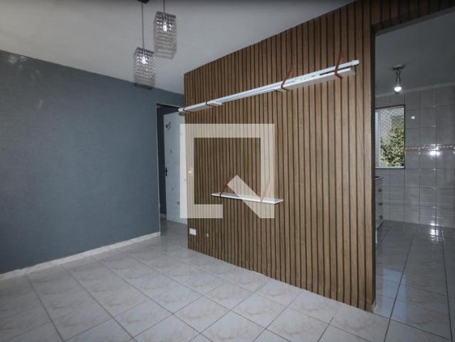 Apto, Vila Antonieta, 2 Quartos, 44 m2 São Paulo