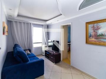 Praça Vinte e Um de Março - Academia, Piscina