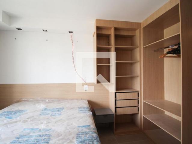 Kitnet, Vila Olímpia, 1 Quarto, 26 m2 São Paulo