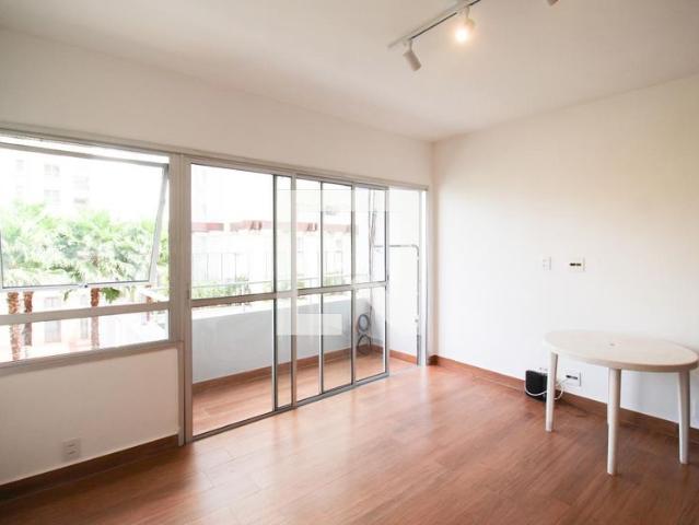 Apto, Vila Olímpia, 2 Quartos, 75 m2 São Paulo