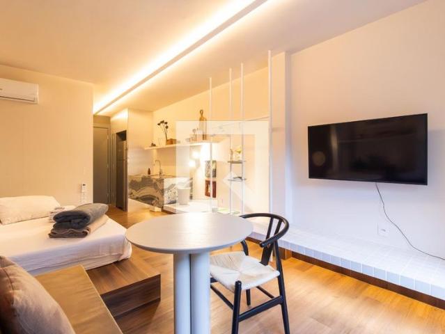 Apto, Vila Madalena, 1 Quarto, 28 m2 São Paulo