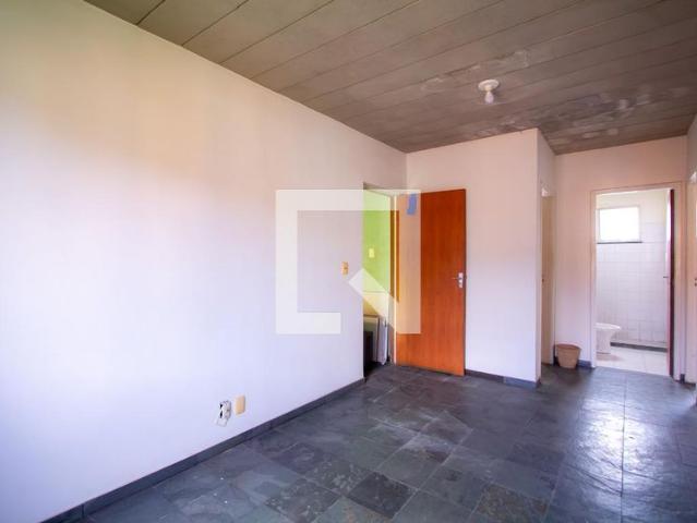 Apto, Vila Três, 2 Quartos, 60 m2 São Gonçalo